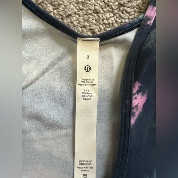 Lululemon Align Short Sleeve Size 8 - Picture 2 of 3